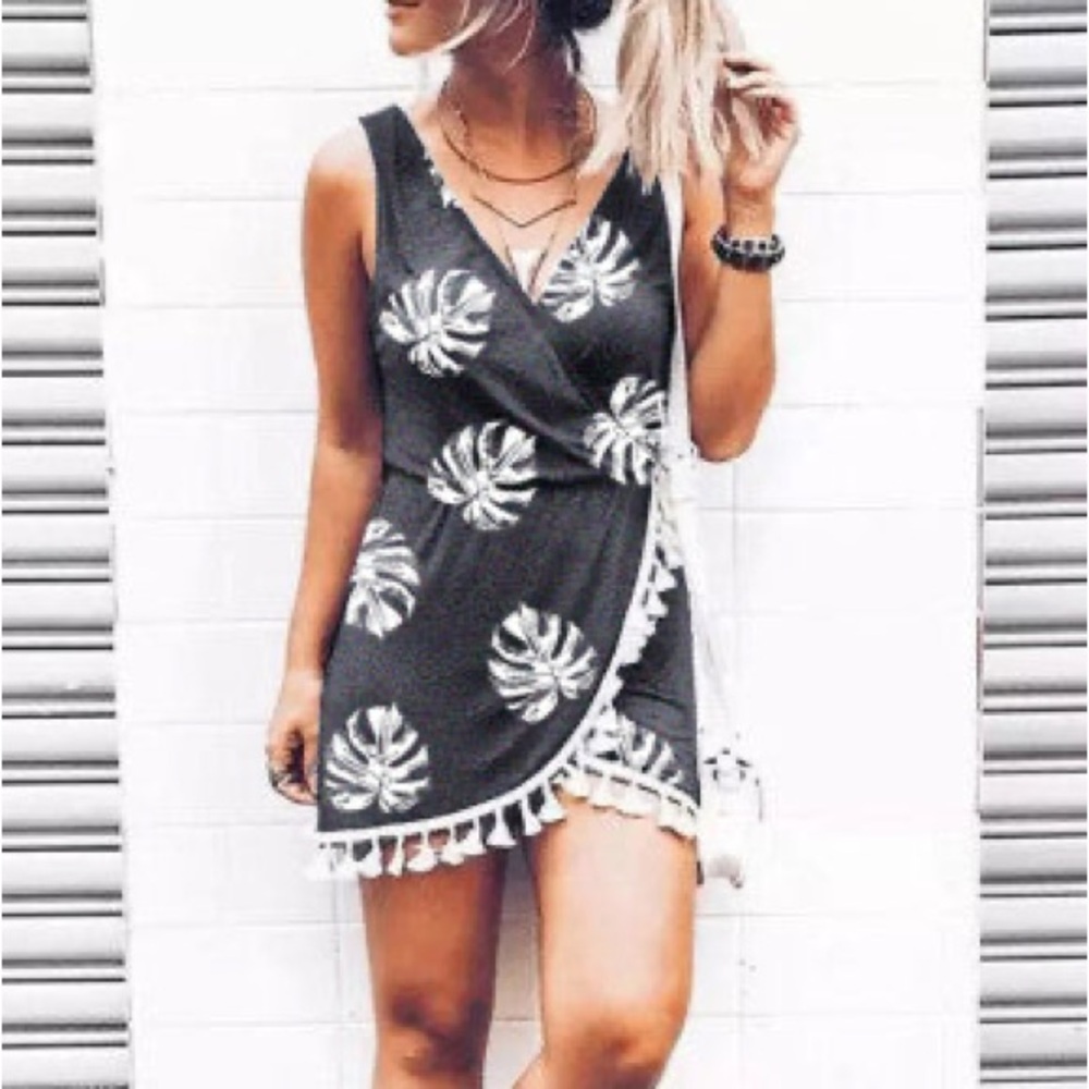 Black and Purple Sleeveless Plunge Mini Sundress Monstera Palm Print